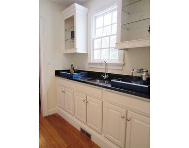 15 Glen Brook Rd, Wellesley Hills, MA 02481 - photo 5