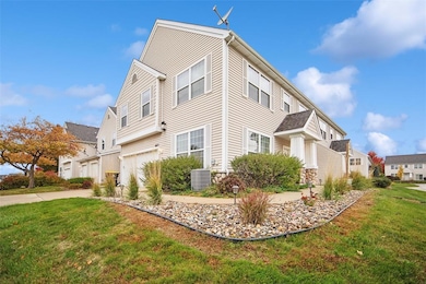 1023 NE Greenview Dr unit 1023, Ankeny, IA 50021 - photo 2