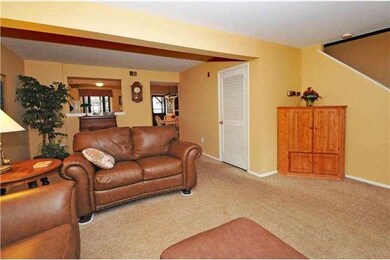 303 Woodside Cir unit 21, Dresher, PA 19025 - photo 4
