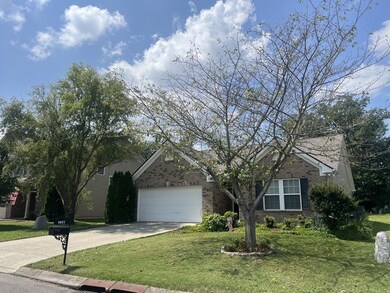 1027 Daniel Ln, Spring Hill, TN 37174 - photo 4