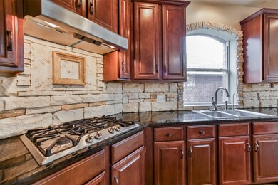 9410 Rowan Oaks Ln, Houston, TX 77095 - photo 6