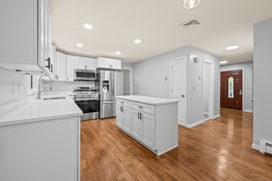 7 Woodmont Rd, Avon, CT 06001 - photo 4