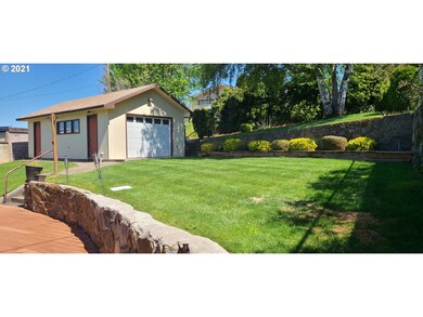 2208 Radio Way, the Dalles, OR 97058 - photo 2