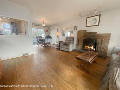 481 West End Ave. Living Room 1
