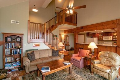 320 Creekside Way unit A302, Burnsville, NC 28714 - photo 7