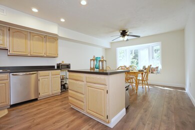 12 Legate Ave, Staten Island, NY 10312 - photo 4