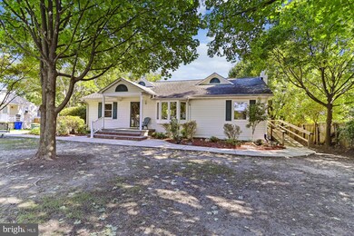 9027 Dumhart Rd, Laurel, MD 20723 - photo 2