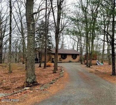 125 Highland Ln, Lords Valley, PA 18428 - photo 2