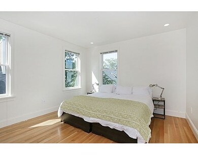 31 Harris St unit 5, Cambridge, MA 02140 - photo 4
