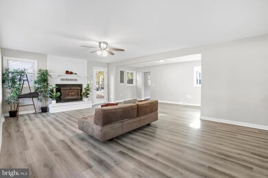 543 Mckinney Blvd, Colonial Beach, VA 22443 - photo 6