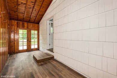 221 E Vallette St, Elmhurst, IL 60126 - photo 4