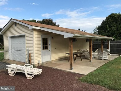 21120 Green Ln, Rock Hall, MD 21661 - photo 2