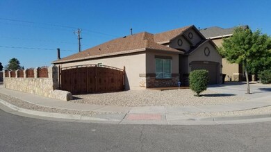 13828 Hollywood Dr, Horizon City, TX 79928 - photo 2