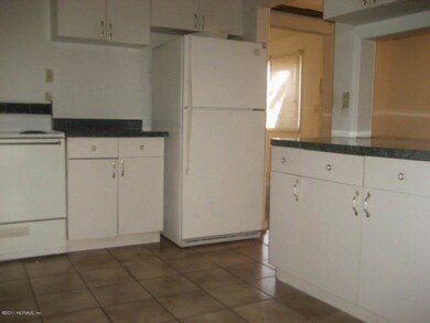 6239 Bartholf Ave, Jacksonville, FL 32210 - photo 5