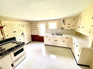 2182 Powder Spring Rd, Groton, VT 05046 - photo 7