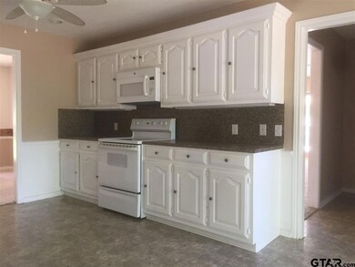 6313 6313 Pine Cone Ln, Tyler, TX 75707 - photo 3