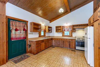 1566 Normans Camp Rd, Harrodsburg, KY 40330 - photo 4