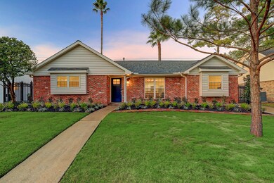 1042 Chantilly Ln, Houston, TX 77018 - photo 4