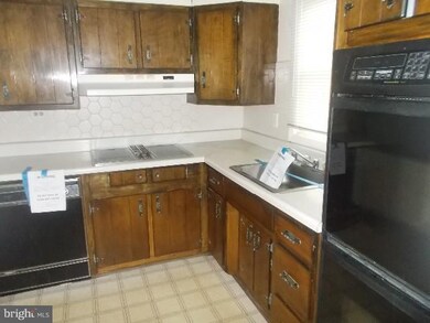 8503 Charlton Rd, Randallstown, MD 21133 - photo 6