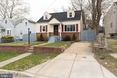 400 Zelma Ave, Capitol Heights, MD 20743 - photo 2