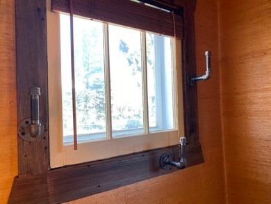 517 N Prairie Ave, Joliet, IL 60435 - photo 4