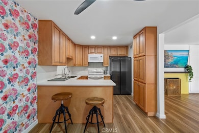 15015 Sherman Way unit 314, Van Nuys, CA 91405 - photo 7