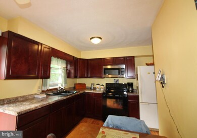 1490 Country Brook Rd, Toms Brook, VA 22660 - photo 7