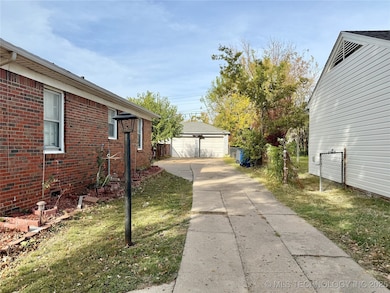 6325 E 4th Place, Tulsa, OK 74112 - photo 5