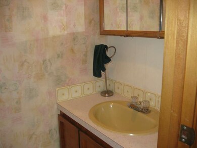 2842 Maple St, Longview, WA 98632 - photo 7