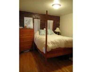 484 Commercial St unit 1, Boston, MA 02109 - photo 4