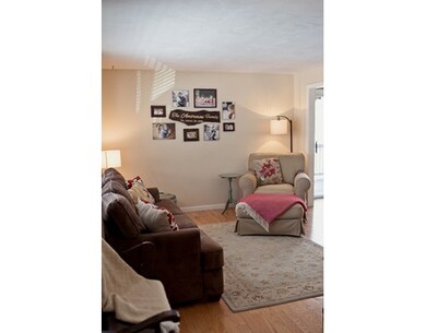 74 Peck St, Franklin, MA 02038 - photo 4