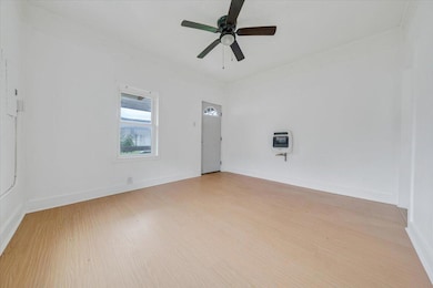 2116 Russell Ave SW, Roanoke, VA 24015 - photo 5