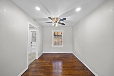 4816 Moore St, Houston, TX 77009 - photo 7