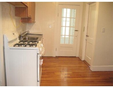 72 Foster St unit 1, Cambridge, MA 02138 - photo 4