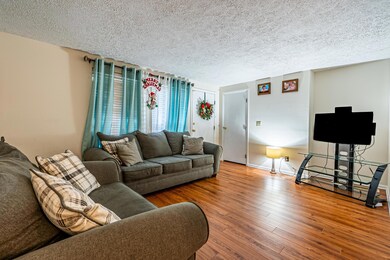 5527 Rockwood Ct unit R-44, Columbus, OH 43229 - photo 5