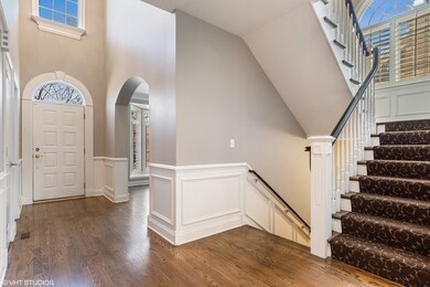 355 S Columbia St, Naperville, IL 60540 - photo 7