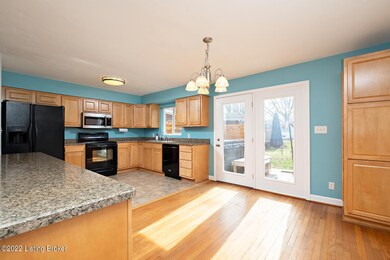 8001 Wanda Way, Louisville, KY 40219 - photo 7