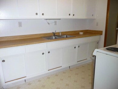 695 N Chillicothe Rd, Aurora, OH 44202 - photo 6