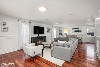 1322 Catalpa Dr, Berkley, MI 48072 - photo 7