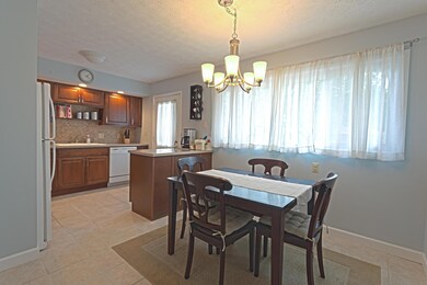 4400 Densmore-17