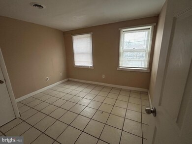 34 Washington St unit 2A, Mount Holly, NJ 08060 - photo 5