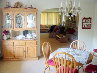 3130 S Front St, Whitehall, PA 18052 - photo 7