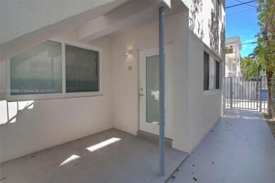 1035 Euclid Ave unit 18, Miami Beach, FL 33139 - photo 4