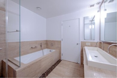 The Veneto unit 602, New York, NY 10022 - photo 5