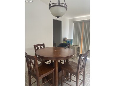 428 Weaver Ave, Myrtle Creek, OR 97457 - photo 5