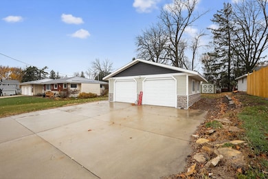 205 Ann St, Fox Lake, WI 53933 - photo 3