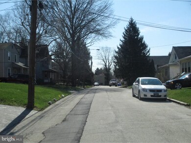 518 Wilde Ave, Drexel Hill, PA 19026 - photo 4