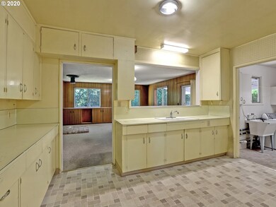 Kitchen/Family Room