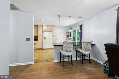 3830 Irongate Ln, Bowie, MD 20715 - photo 5