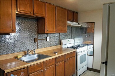 24 E Cumberland St, Allentown, PA 18103 - photo 3